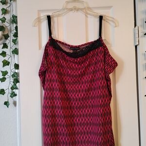 Women's Pink and Black Geometric Top